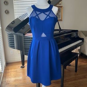 Short Blue Formal Dress (Size: Medium)